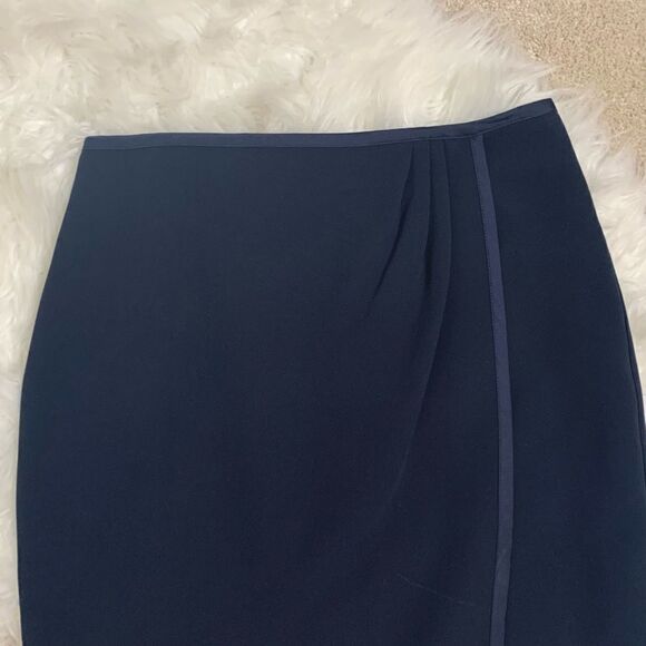 Ann Taylor Faux Wrap Navy Blue Skirt - Picture 7 of 8